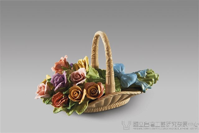 長形竹籃與花束藏品圖，第1張