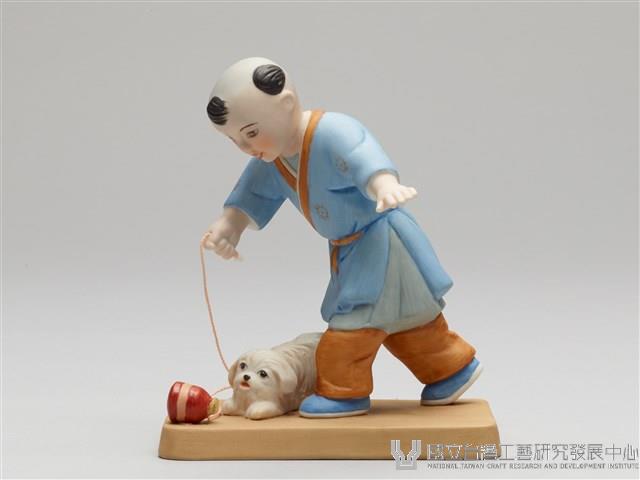 嬰戲陶偶(六之四)打陀螺藏品圖，第1張