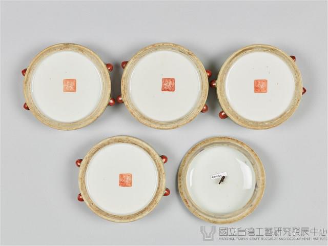 琺瑯彩圓形多層套盒藏品圖，第9張