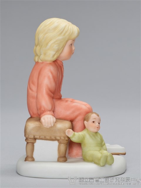 女坐藏品圖，第6張