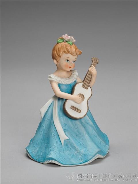 女孩彈奏吉他（音樂盒）藏品圖，第1張