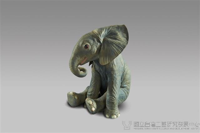 坐姿大象藏品圖，第1張