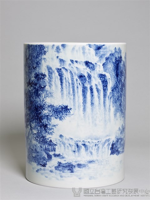 青花山水文字畫筒-國立臺灣工藝研究發展中心-典藏網-藏品資料-199804006