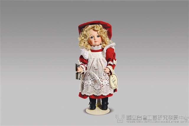 古典紅色小娃娃/DORA藏品圖，第1張
