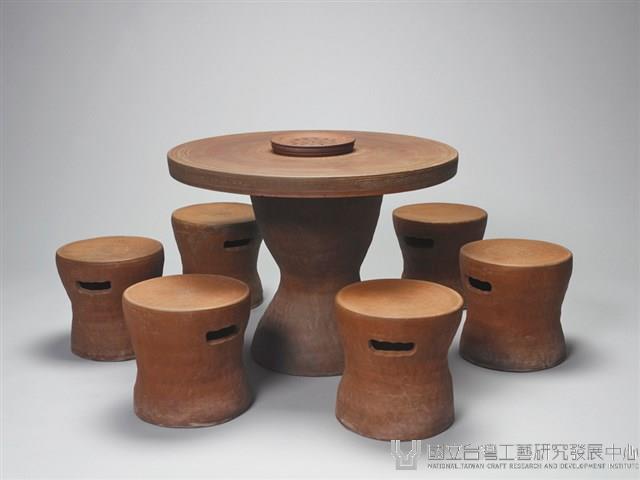 陶桌椅組藏品圖，第1張