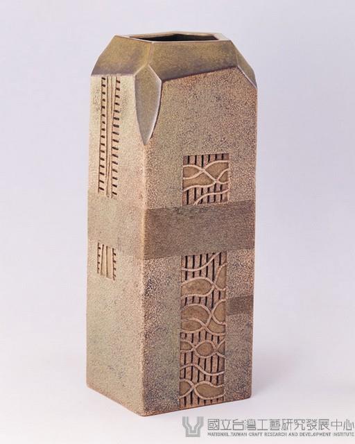 春顏藏品圖，第1張