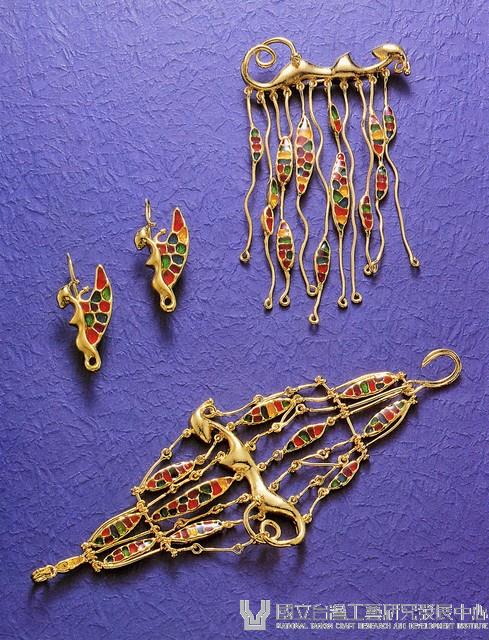 孕--手鍊、胸針、耳環藏品圖，第1張