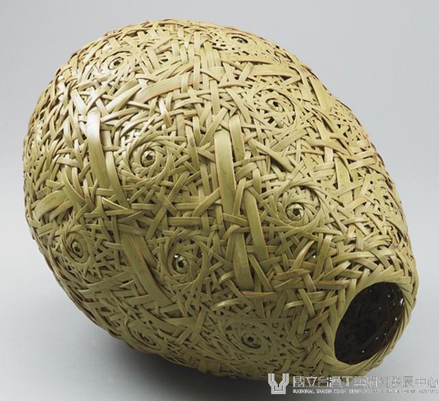 間插輪口紋花器藏品圖，第2張