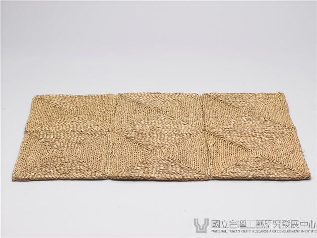 藺草編地毯藏品圖，第1張