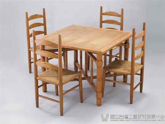 木製餐桌椅組藏品圖，第2張