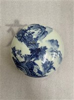 仿青乾隆青花山水大印泥盒(複製品)藏品圖，第1張