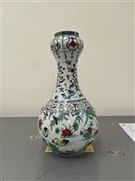 仿明萬曆鬥彩池塘景色蒜頭瓶(複製品)藏品圖，第1張