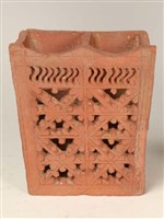 紅陶鏤空雙格筷子籠藏品圖，第1張