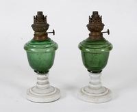 寶塔型玻璃油燈藏品圖，第1張