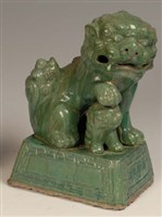 綠釉獅座藏品圖，第1張