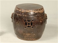 獅頭褐釉鼓凳藏品圖，第1張