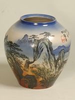 「田野春居」彩繪花瓶藏品圖，第1張