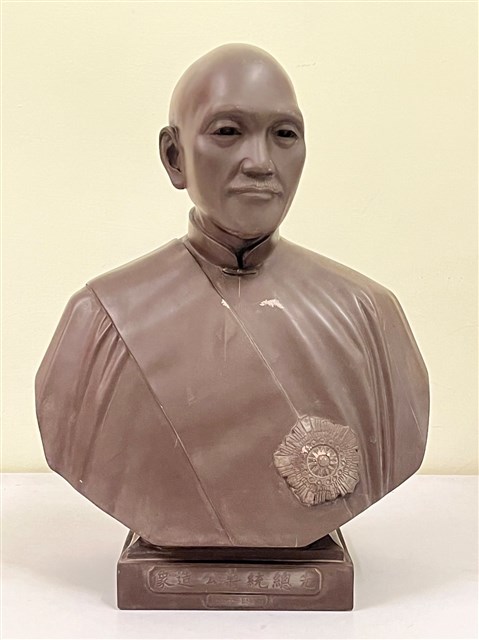 先總統蔣公造像的圖片