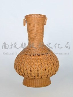 三角紋花瓶藏品圖，第1張