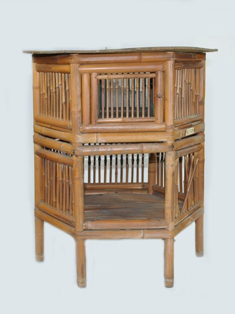 圓形飯桌式菜櫥藏品圖，第1張