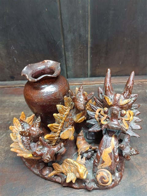 龍形筆筒藏品圖，第1張