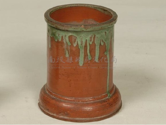 綠彩鉛釉筒器藏品圖，第1張