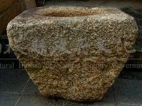 花崗岩方形石臼藏品圖，第1張