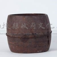 圓型烏心石斗燈座藏品圖，第1張