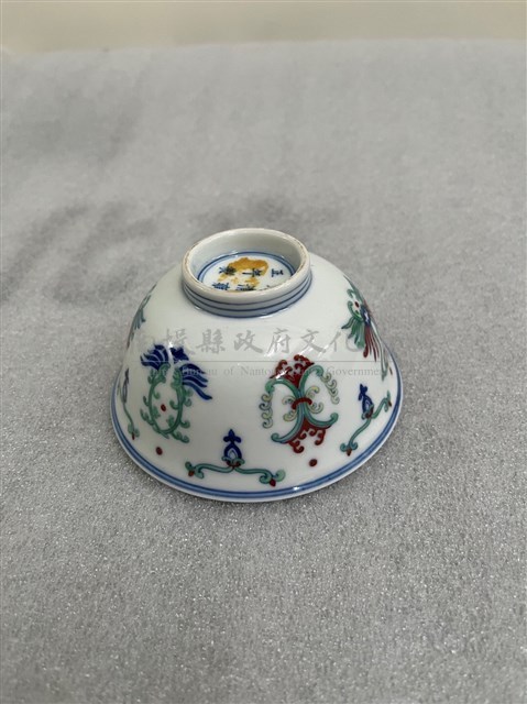 仿清雍正鬥彩小碗(複製品)藏品圖，第1張