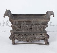 翹首鏤雕錫薦盒藏品圖，第1張