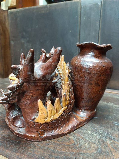 龍形筆筒藏品圖，第2張