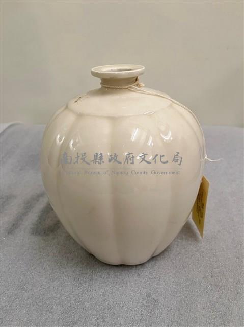 仿宋定窯牙白瓜式壺(複製品)藏品圖，第1張