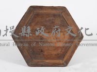 乾漆墨繪六角型檜木茶盤藏品圖，第1張