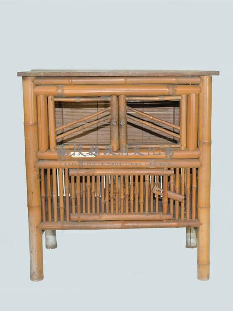 竹製方形飯桌式菜櫥藏品圖，第1張