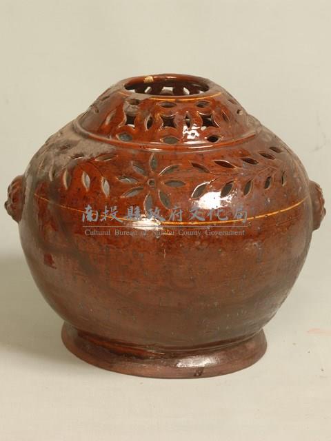 獅頭雙耳縷空烘爐藏品圖，第1張