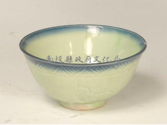 綠釉暗花瓷碗藏品圖，第1張