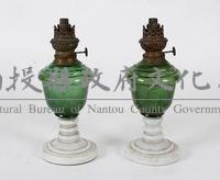 寶塔型玻璃油燈藏品圖，第1張