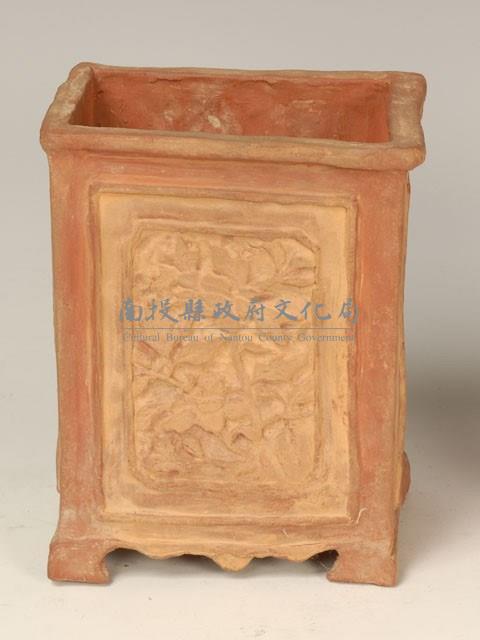 花卉紋香筒藏品圖，第1張