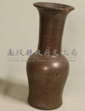 黑釉花瓶藏品圖，第1張