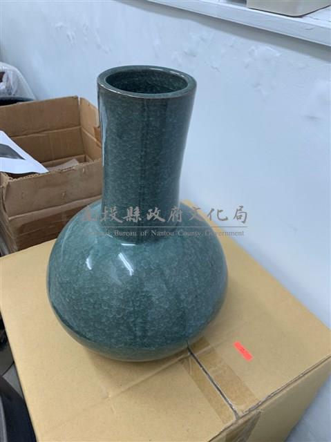 冰裂紋瓶藏品圖，第2張