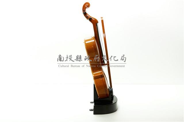 玩具小提琴藏品圖，第8張