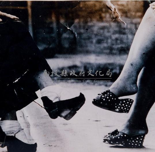 傳統與現代藏品圖，第1張