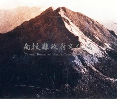 昭和12年玉山北峰藏品圖，第1張