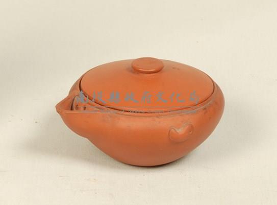 紅陶蓋壺藏品圖，第1張