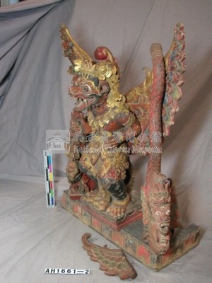 貴族之家八口之壁飾藏品圖，第4張