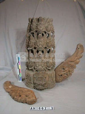 寺院柱的裝飾藏品圖，第3張