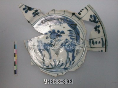 青花折沿盤（卡拉克瓷）殘件藏品圖，第2張