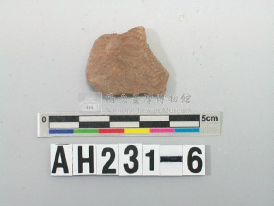 紅色夾砂橫條紋陶藏品圖，第1張