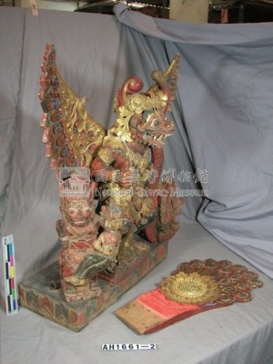 貴族之家八口之壁飾藏品圖，第3張