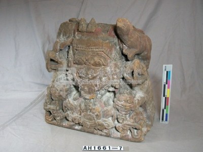 貴族之家八口之壁飾藏品圖，第1張